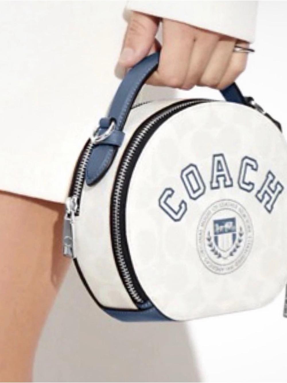 Coach Canteen Crossboddy Signature Canvas NWT - Picture 9 of 11
